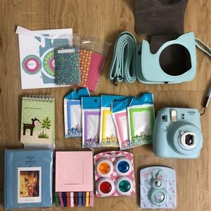 Fuji film Instax Mini 9 Blue NWOT